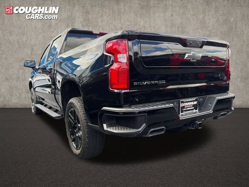 Used 2025 Chevrolet Silverado 1500 LT Trail Boss w/ Convenience Package II AWD/4WD image 5