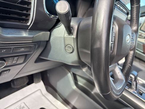 Certified 2022 Ford F150 Lariat w/ Equipment Group 502A High image 26