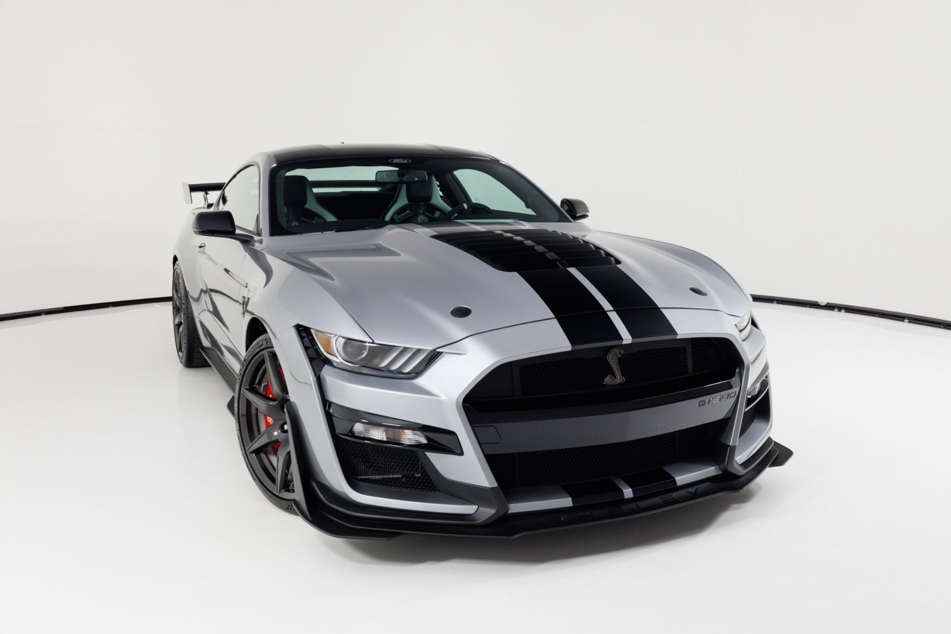 Used 2021 Ford Mustang Shelby GT500 w/ Carbon Fiber Track Pack RWD image 59