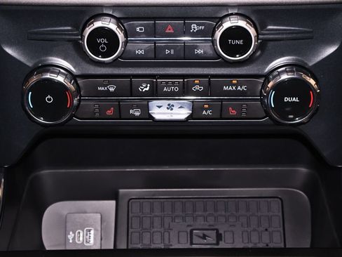 New 2026 Ford F150 XLT w/ Equipment Group 303A High AWD/4WD image 29