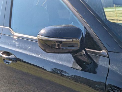 Used 2023 Kia Telluride SX X-Line image 12