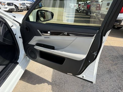 Used 2013 Lexus GS 350 w/ Luxury Pkg RWD image 11