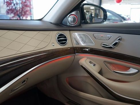 Used 2014 Mercedes-Benz S 550 Sedan image 46