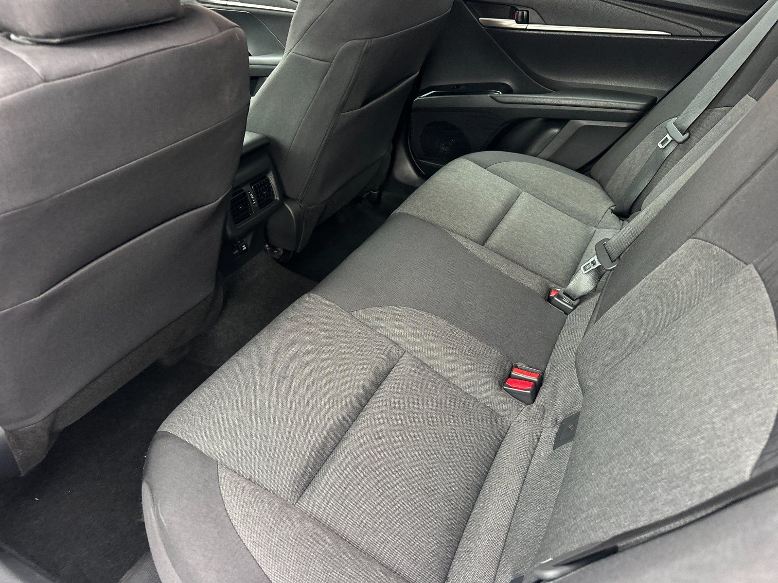 Used 2026 Toyota Camry LE w/ Convenience Package FWD image 11