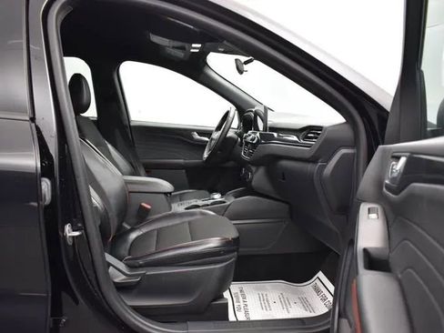 Used 2024 Ford Escape ST-Line FWD image 17