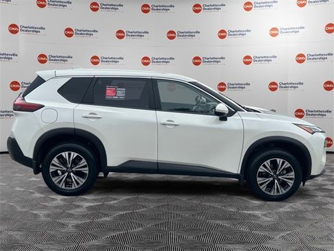 Certified 2023 Nissan Rogue SV image 6