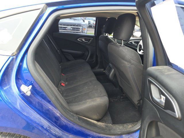 Used 2015 Chrysler 200 Limited w/ Convenience Group FWD image 10