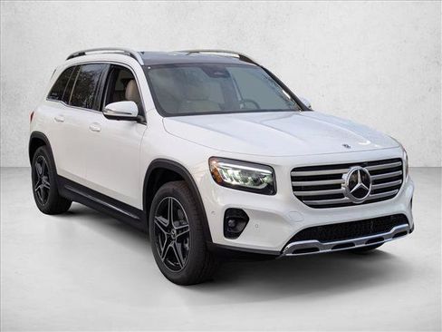 Used 2026 Mercedes-Benz GLB 250 image 7