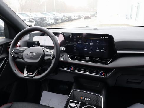 New 2026 Chevrolet Equinox RS image 29