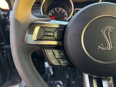 Used 2017 Ford Mustang Shelby GT350 image 22