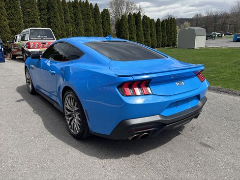 Used 2024 Ford Mustang GT Premium RWD image 6