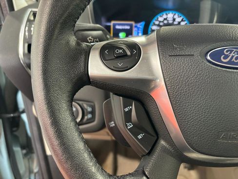 Used 2013 Ford C-MAX SEL image 24
