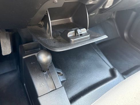 Used 2017 Chevrolet Silverado 2500 W/T w/ WT Convenience Package AWD/4WD image 26