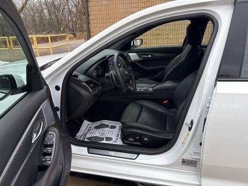 Certified 2024 Cadillac CT5 Sport image 8