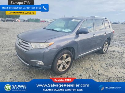 Used 2011 Toyota Highlander Limited w/ Tow Pkg
