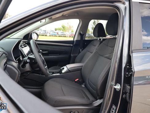 Used 2022 Hyundai Tucson SEL FWD image 11