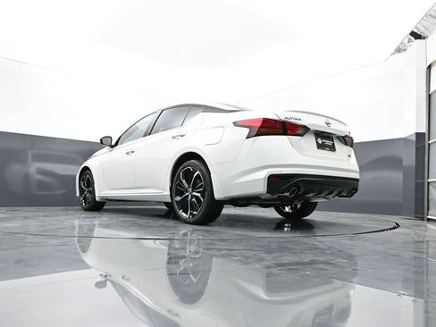 New 2026 Nissan Altima 2.5 SR AWD/4WD image 27