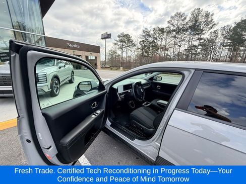 Used 2024 Hyundai Ioniq 5 SEL image 7