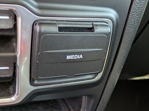 Used 2022 Jeep Gladiator Mojave w/ Trailer Tow Package image 28