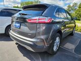 Used 2022 Ford Edge SEL w/ Convenience Package image 4
