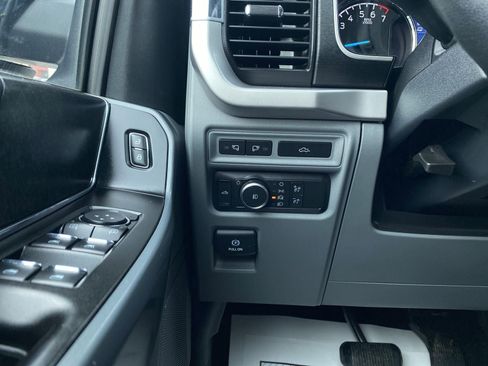 Used 2022 Ford F150 XLT w/ Equipment Group 302A High image 10