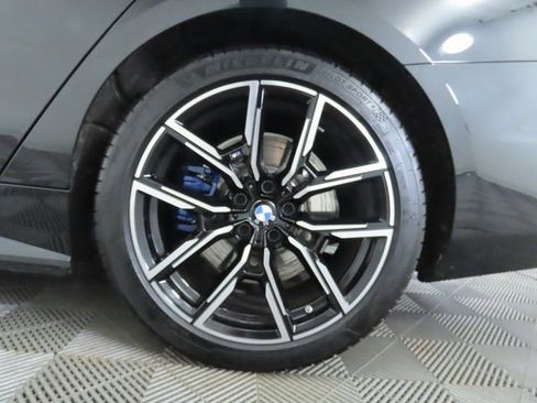 Used 2025 BMW i4 eDrive40 w/ M Sport Package image 32