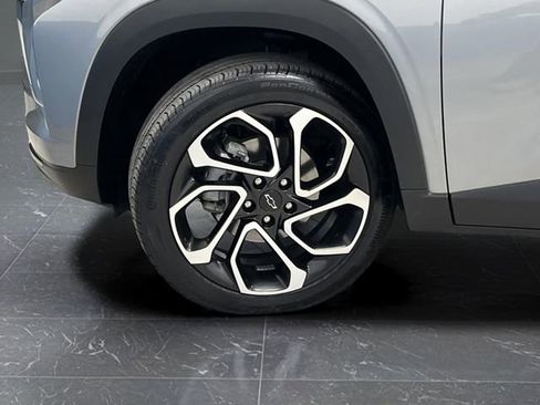 Used 2024 Chevrolet Trax RS w/ Sunroof Package image 33