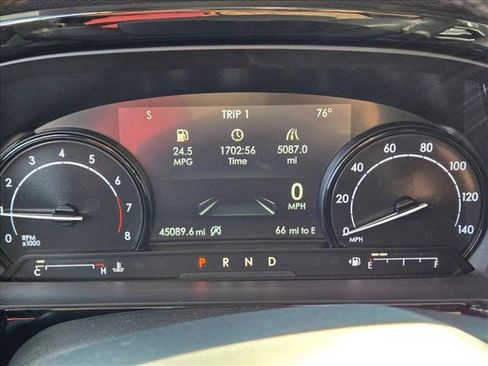 Used 2022 Lincoln Corsair FWD w/ Premium Package image 11