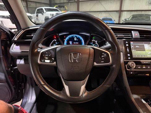 Used 2016 Honda Civic EX-L image 31