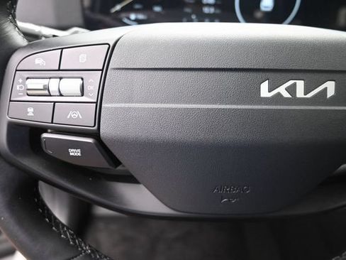 Used 2026 Kia Sportage SX FWD image 15