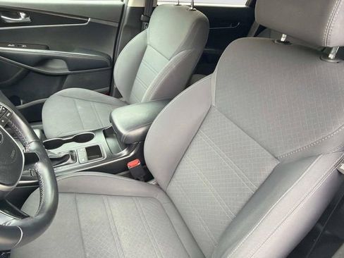 Used 2020 Kia Sorento LX w/ LX I4 Convenience Package FWD image 23