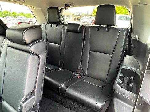 Used 2024 Toyota Grand Highlander FWD image 45