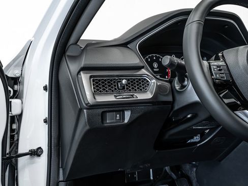 New 2026 Acura Integra image 12