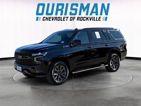 Used 2023 Chevrolet Tahoe Z71 w/ Luxury Package image 2