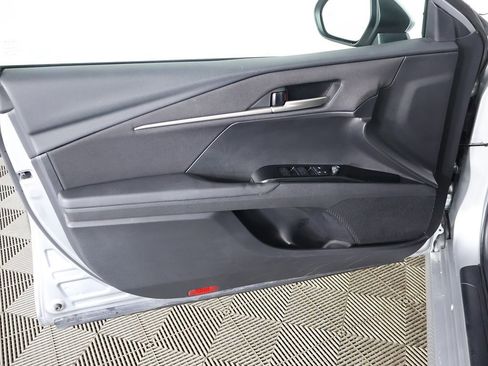 Used 2025 Toyota Camry LE image 19