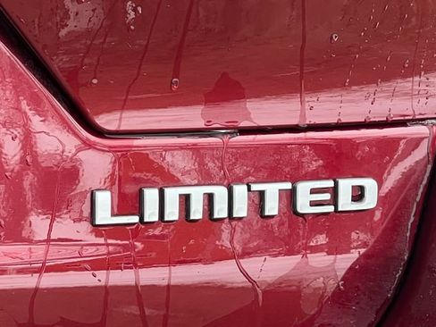 New 2026 Jeep Grand Cherokee Limited w/ Trailer Tow Package AWD/4WD image 7