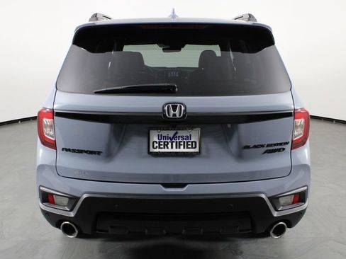 Used 2024 Honda Passport Black Edition image 9