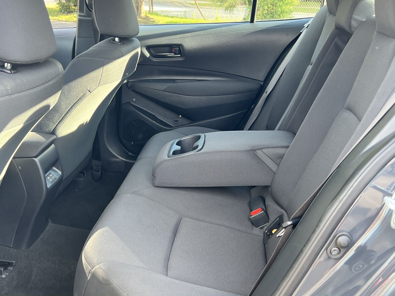 Used 2024 Toyota Corolla LE FWD image 34
