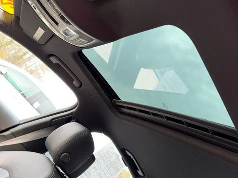 Used 2016 Audi S6 Prestige w/ Prestige Package image 17