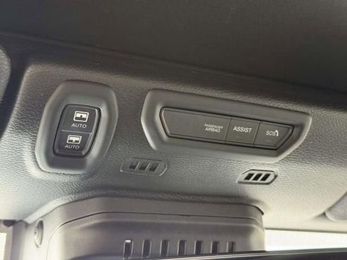 Used 2021 Jeep Wrangler Unlimited Sahara AWD/4WD image 31