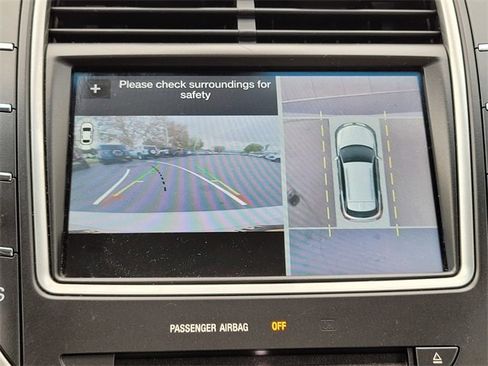 Used 2016 Lincoln MKX Reserve w/ Technology Package image 19