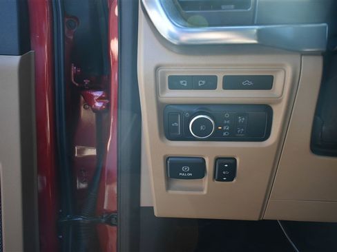 Used 2022 Ford F150 Lariat w/ Equipment Group 502A High image 20