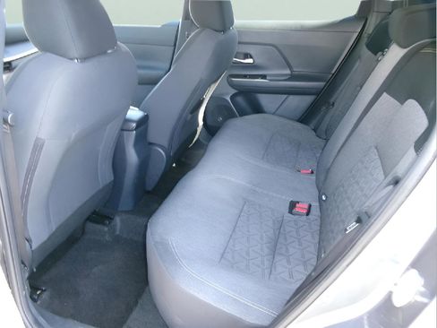 Used 2025 Nissan Kicks SV image 9