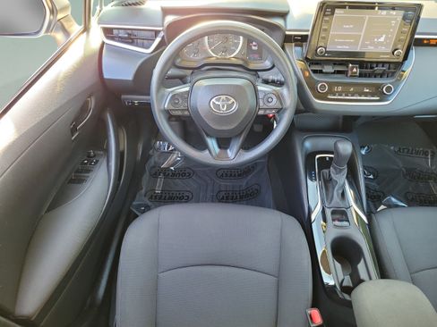 Used 2022 Toyota Corolla LE FWD image 13
