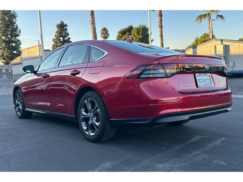 Certified 2023 Honda Accord EX image 3