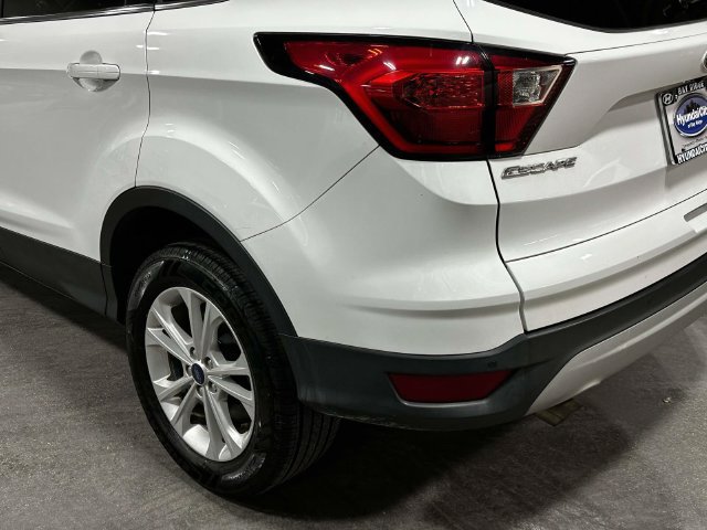 Used 2019 Ford Escape SEL AWD/4WD image 10