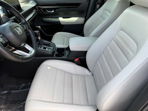 Used 2025 Honda CR-V EX-L image 13
