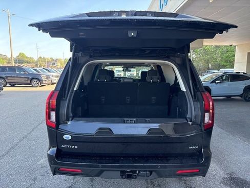 New 2026 Ford Expedition Max Active RWD image 8