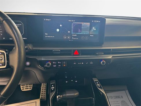 Certified 2024 Kia Sorento SX Prestige image 22