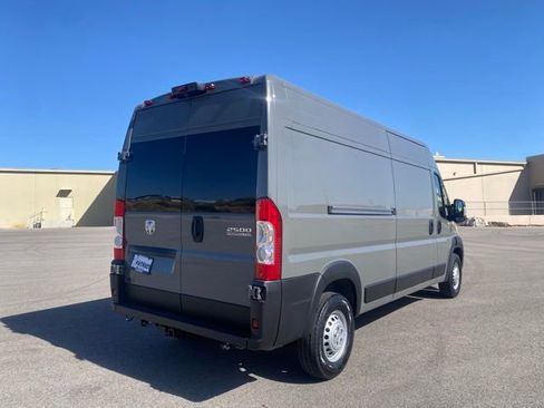 New 2026 RAM ProMaster 2500 w/ Premium Convenience Group image 5